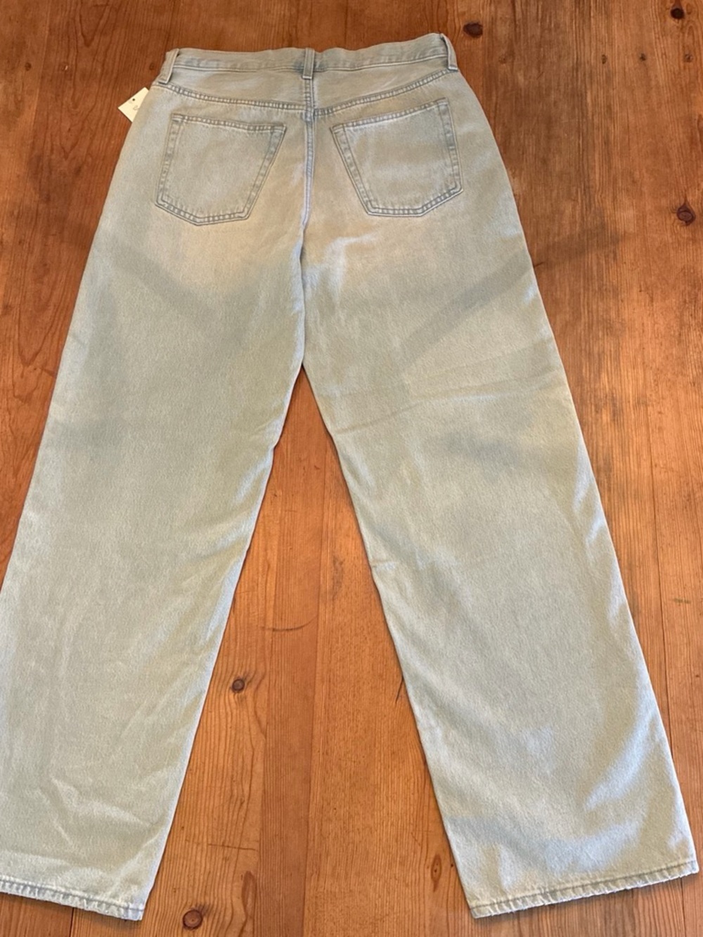 NWT Universal Thread 90s Baggy Jeans Tinted Vintage Wash Button Fly Size 6 - Picture 3 of 9